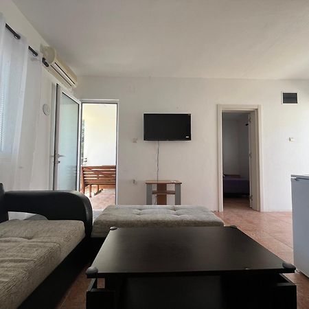 Beni Bungalows Ulcinj Bagian luar foto