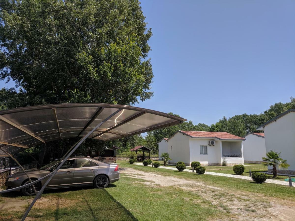 Beni Bungalows Ulcinj Bagian luar foto